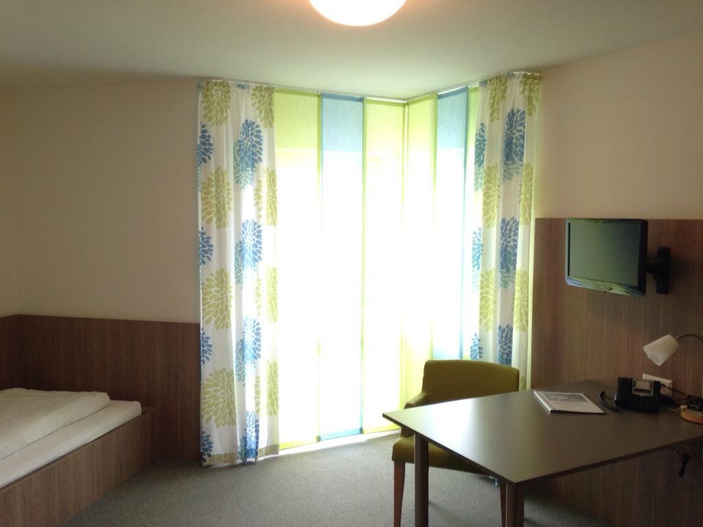 Hotel Astra Rastatt Room photo